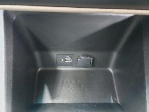 Renault Triber 1.0 Zen auto - Image 10