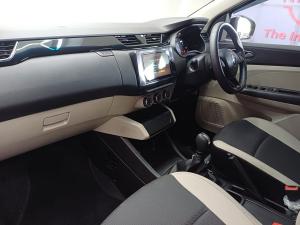 Renault Triber 1.0 Zen auto - Image 12