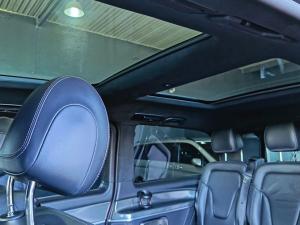 Mercedes-Benz V-Class V300d Exclusive - Image 13