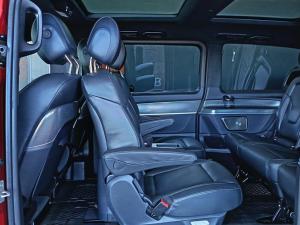 Mercedes-Benz V-Class V300d Exclusive - Image 14