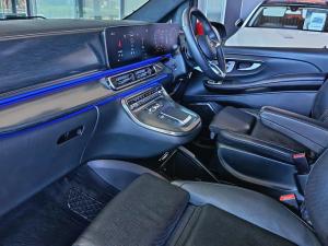 Mercedes-Benz V-Class V300d Exclusive - Image 15