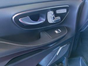 Mercedes-Benz V-Class V300d Exclusive - Image 17