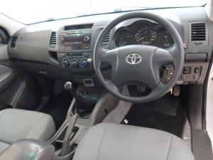 Toyota Hilux 2.5D-4D SRX - Image 6