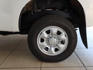 Toyota Hilux 2.5D-4D SRX - Image 18