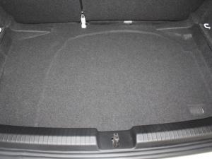 Volkswagen Polo 1.0 TSI Life DSG - Image 8