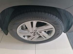 Hyundai Creta 1.5 Premium IVT - Image 9