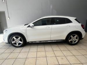 Mercedes-Benz GLA GLA200 auto - Image 2