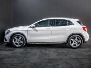 Mercedes-Benz GLA GLA200 auto - Image 2
