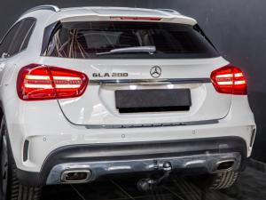 Mercedes-Benz GLA GLA200 auto - Image 6