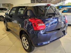 Suzuki Swift 1.2 GL manual - Image 2