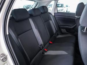 Volkswagen Polo hatch 1.0TSI Life manual - Image 14