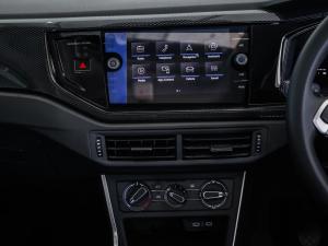 Volkswagen Polo hatch 1.0TSI Life manual - Image 20