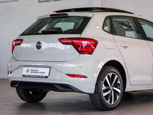 Volkswagen Polo hatch 1.0TSI Life manual - Image 6