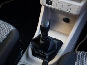 Renault Triber 1.0 Evolution - Image 15