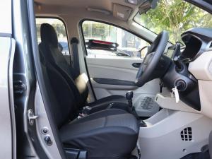 Renault Triber 1.0 Evolution - Image 9