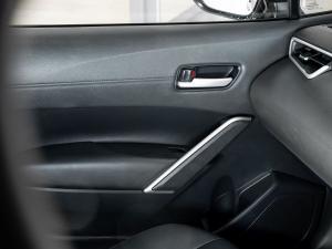 Toyota Corolla Cross 1.8 XS - Image 18