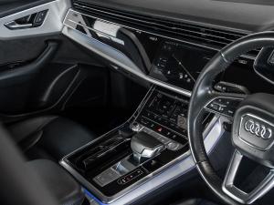 Audi Q8 55TFSI quattro - Image 19