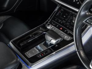 Audi Q8 55TFSI quattro - Image 20