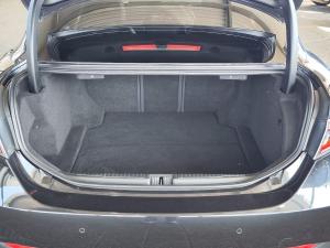 Alfa Romeo Giulia 2.0T Veloce - Image 14