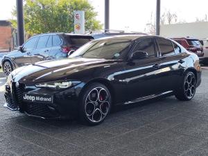 Alfa Romeo Giulia 2.0T Veloce - Image 4