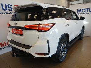 Toyota Fortuner 2.4GD-6 auto - Image 2