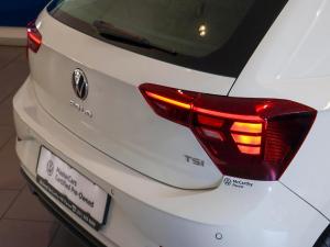 Volkswagen Polo hatch 1.0TSI Life manual - Image 9
