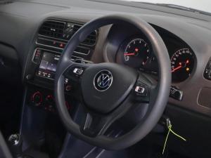 Volkswagen Polo Vivo hatch 1.4 Comfortline - Image 15