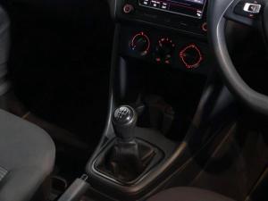 Volkswagen Polo Vivo hatch 1.4 Comfortline - Image 18