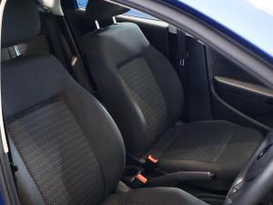 Volkswagen Polo Vivo hatch 1.4 Trendline - Image 12