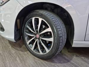 Fiat Tipo hatch 1.4 Lounge - Image 8