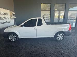 Nissan NP200 1.6i safety pack (aircon) - Image 5