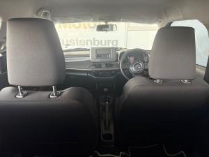 Suzuki Swift 1.2 GL - Image 22