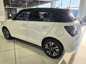 Suzuki Swift 1.2 GLX manual - Image 5
