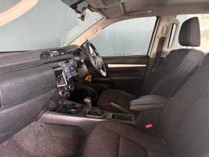 Toyota Hilux 2.4GD-6 double cab 4x4 Raider auto - Image 14
