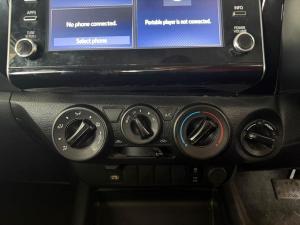 Toyota Hilux 2.4GD-6 double cab 4x4 Raider auto - Image 15