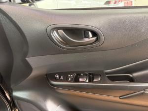 Nissan Navara 2.5DDTi double cab Pro-4X 4x4 - Image 20
