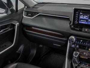 Toyota RAV4 2.0 VX - Image 22