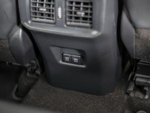 Toyota RAV4 2.0 VX - Image 26
