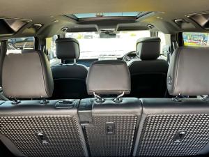 Land Rover Defender 110 D350 X-Dynamic HSE - Image 15