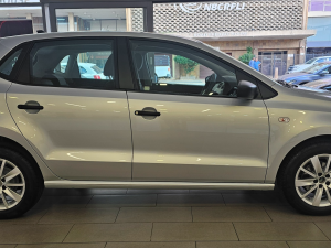 Volkswagen Polo Vivo hatch 1.4 - Image 10
