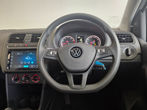 Volkswagen Polo Vivo hatch 1.4 - Image 7