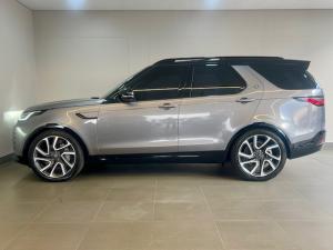 Land Rover Discovery D300 R-Dynamic HSE - Image 24