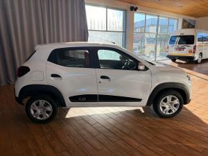 Renault Kwid 1.0 Techno manual - Image 8