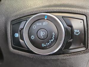 Ford Figo hatch 1.5 Ambiente - Image 14