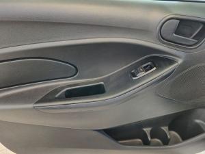 Ford Figo hatch 1.5 Ambiente - Image 24