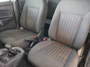 Ford Figo hatch 1.5 Ambiente - Image 28