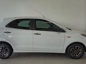 Ford Figo hatch 1.5 Ambiente - Image 8