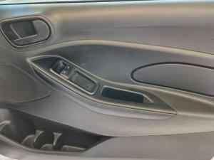 Ford Figo hatch 1.5 Ambiente - Image 9