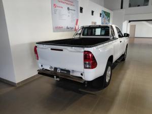 Toyota Hilux 2.4GD-6 4x4 SRX - Image 2