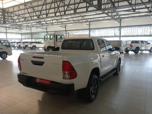 Toyota Hilux 2.4GD-6 double cab Raider manual - Image 2